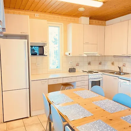 Tiipolku Chalet *